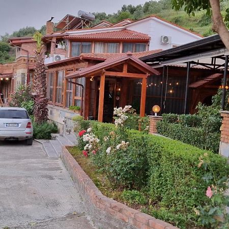 Salillari Guest House بيرات المظهر الخارجي الصورة