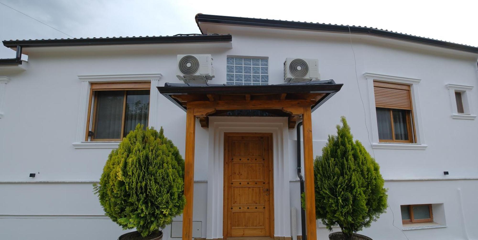 Salillari Guest House بيرات المظهر الخارجي الصورة
