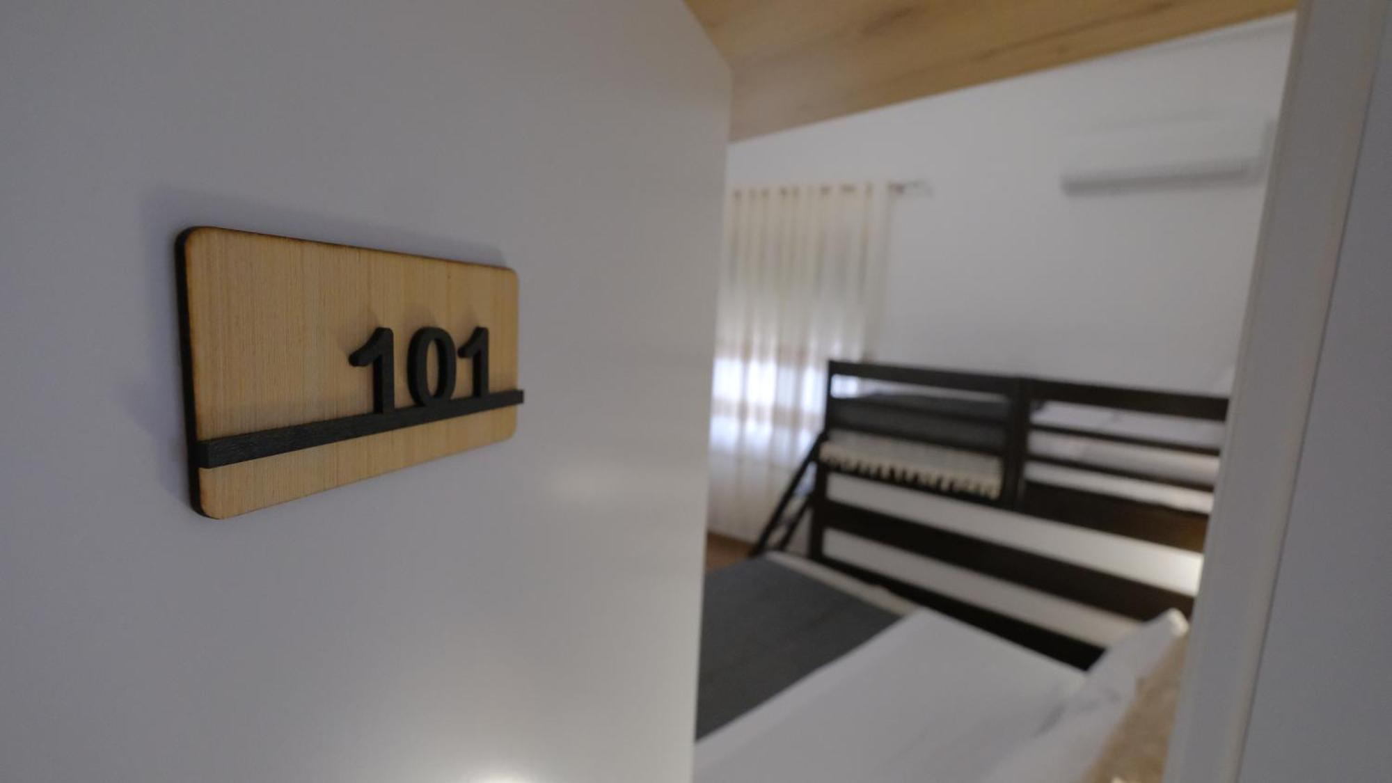 Salillari Guest House بيرات المظهر الخارجي الصورة