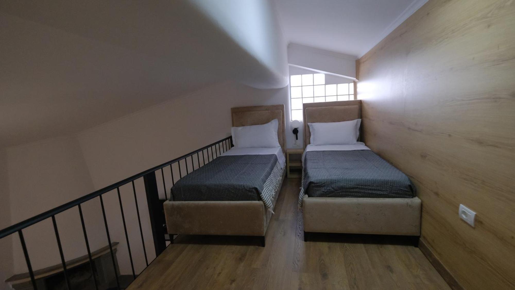 Salillari Guest House بيرات المظهر الخارجي الصورة