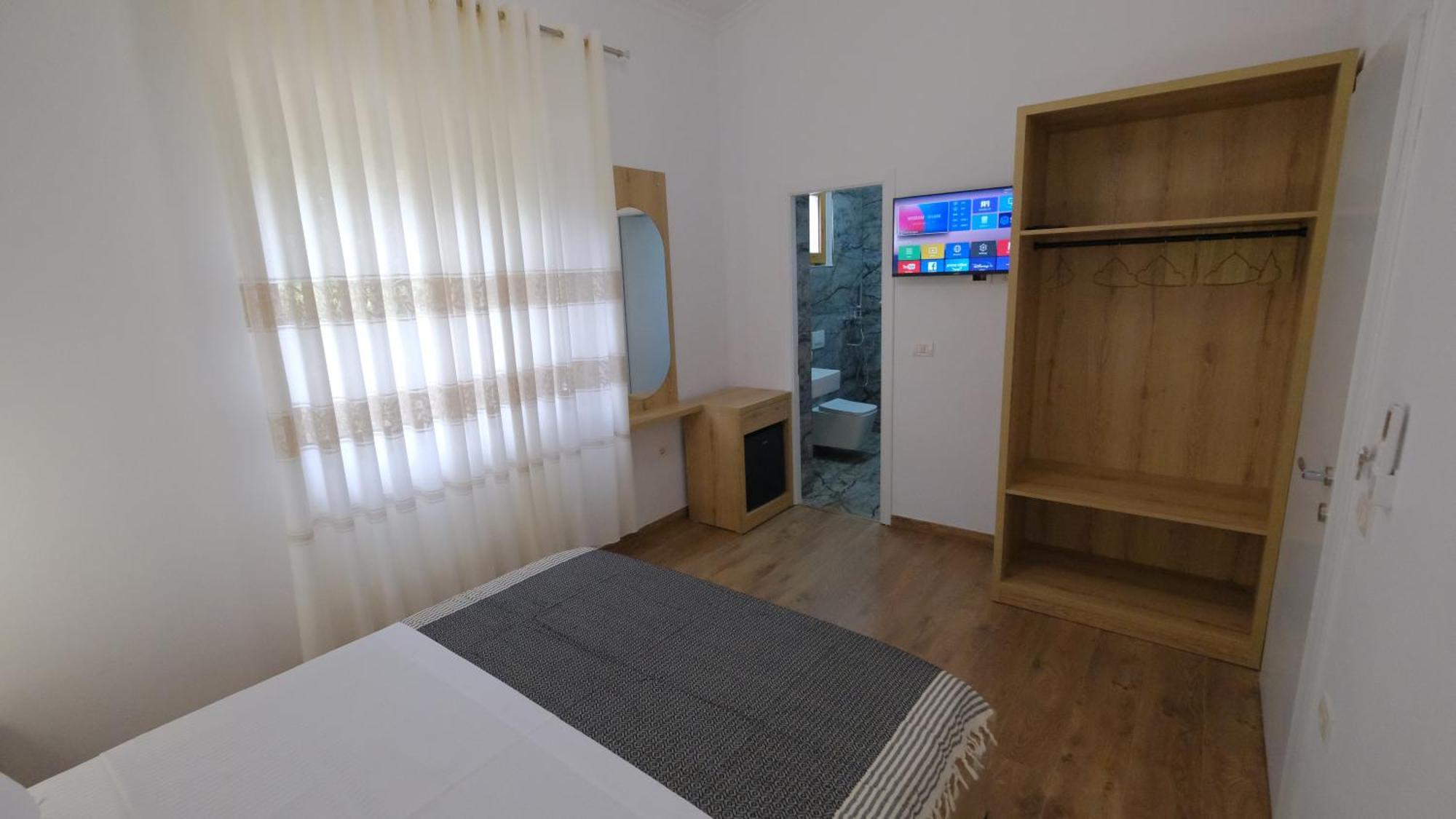 Salillari Guest House بيرات المظهر الخارجي الصورة