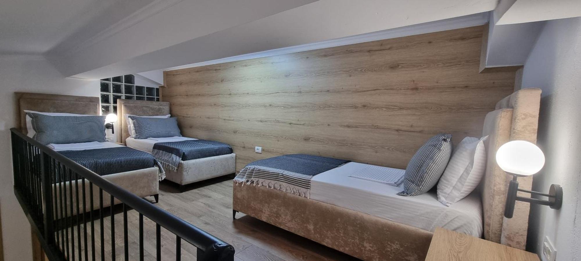 Salillari Guest House بيرات المظهر الخارجي الصورة